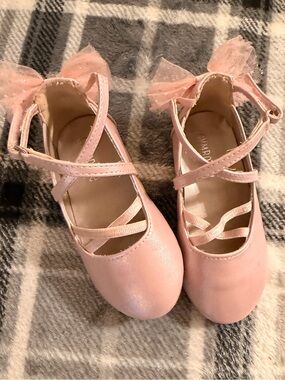 The Children's Place Pink Tulle Bow Crisscross Dress Shoes